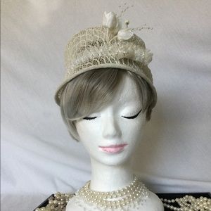 Precious Ivory Woven Pillbox Hat Original Pin